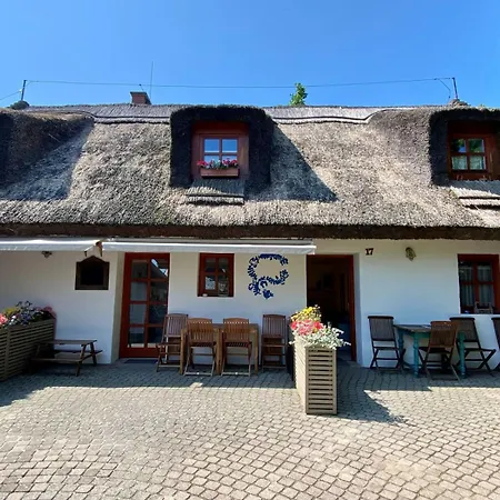 Kekmadaras Vendeghaz Tihany