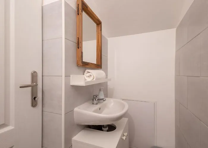 Kekmadaras Vendeghaz Gasthof