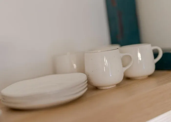 Kekmadaras Vendeghaz Tihany