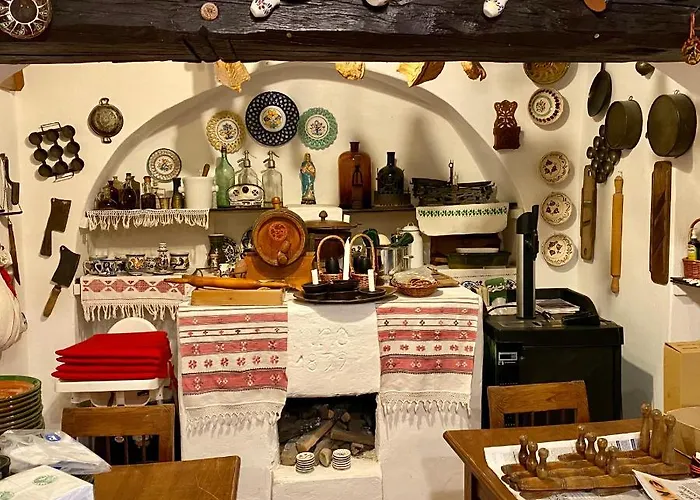 Kekmadaras Vendeghaz 4*